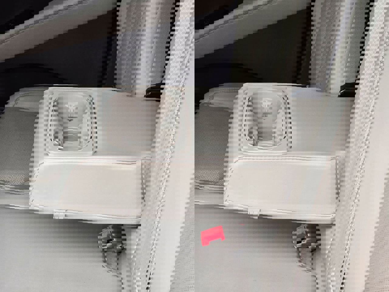 Used 2022 Lincoln Nautilus Reserve w/ Equipment Group 201A image 34