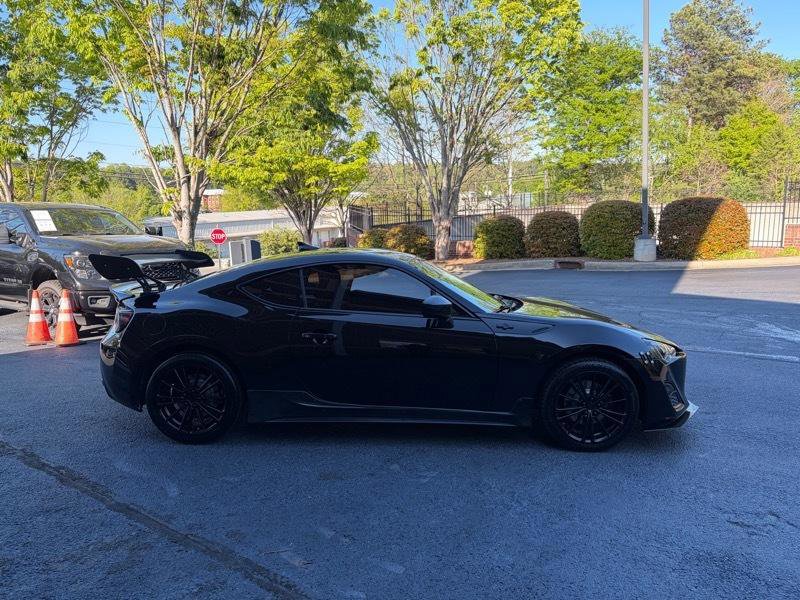 Used 2014 Scion FR-S image 9