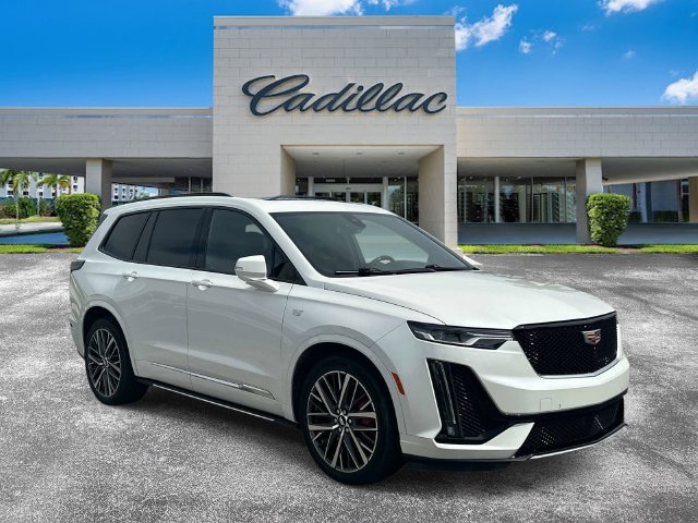 Certified 2024 Cadillac XT6 Sport AWD/4WD image 1