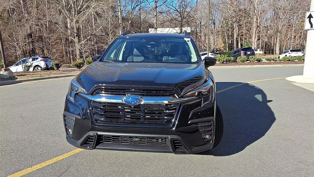 New 2026 Subaru Ascent Limited image 3