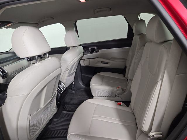 Certified 2023 Kia Sorento EX image 17