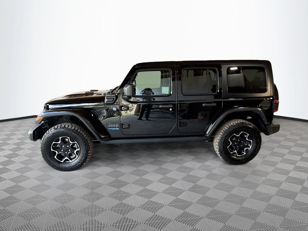 Used 2022 Jeep Wrangler Unlimited Rubicon 4xe AWD/4WD image 9