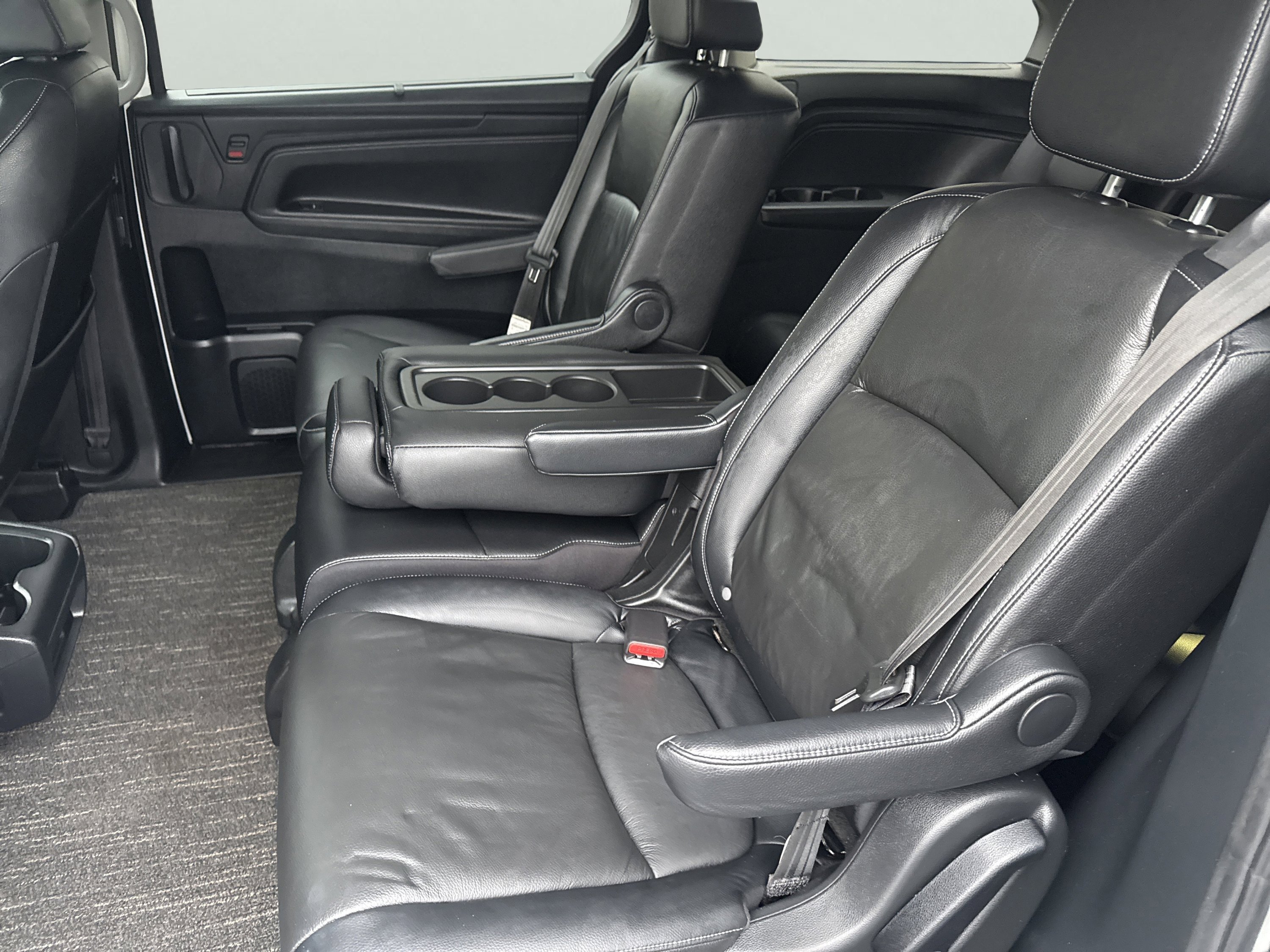 Used 2023 Honda Odyssey EX-L image 12