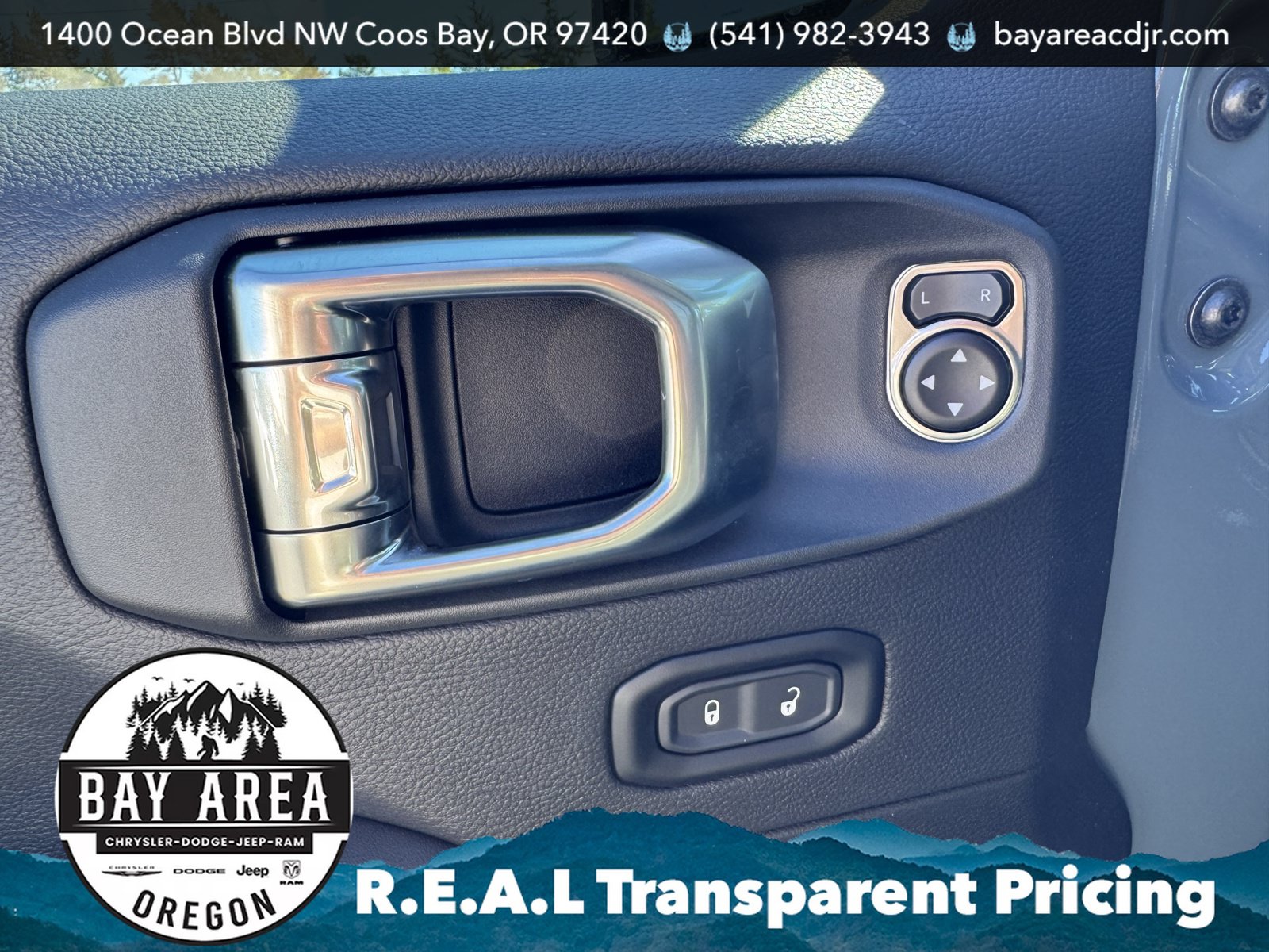 New 2026 Jeep Wrangler Unlimited Sahara w/ Safety Group AWD/4WD image 12