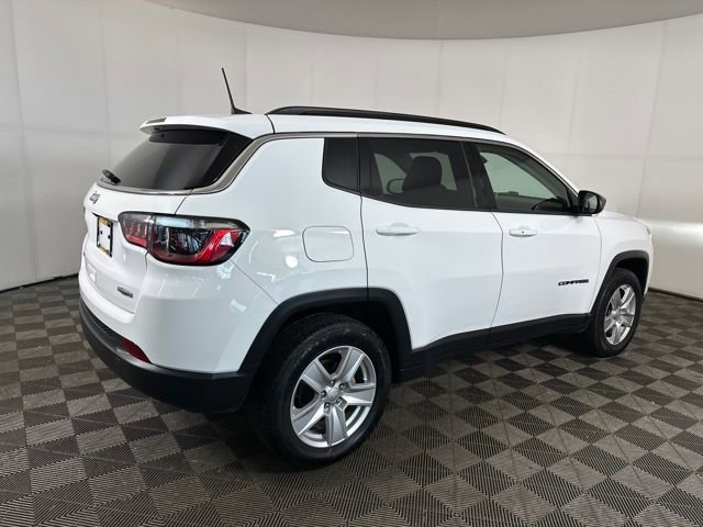 Used 2022 Jeep Compass Latitude w/ Convenience Group image 3