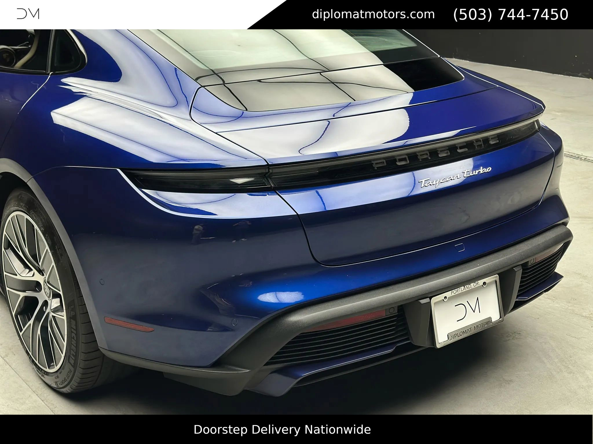 Used 2020 Porsche Taycan image 16