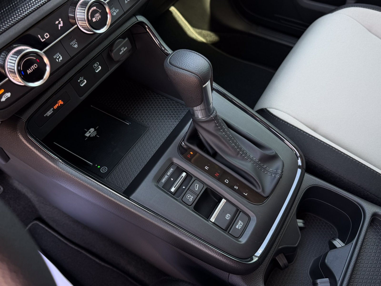 Used 2026 Honda CR-V EX image 18