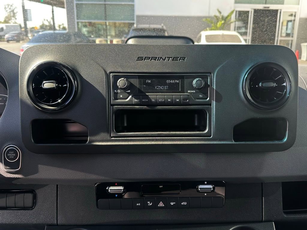 New 2025 Mercedes-Benz Sprinter 2500 image 24