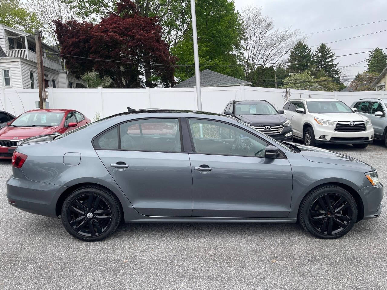 Used 2018 Volkswagen Jetta Sport FWD image 5