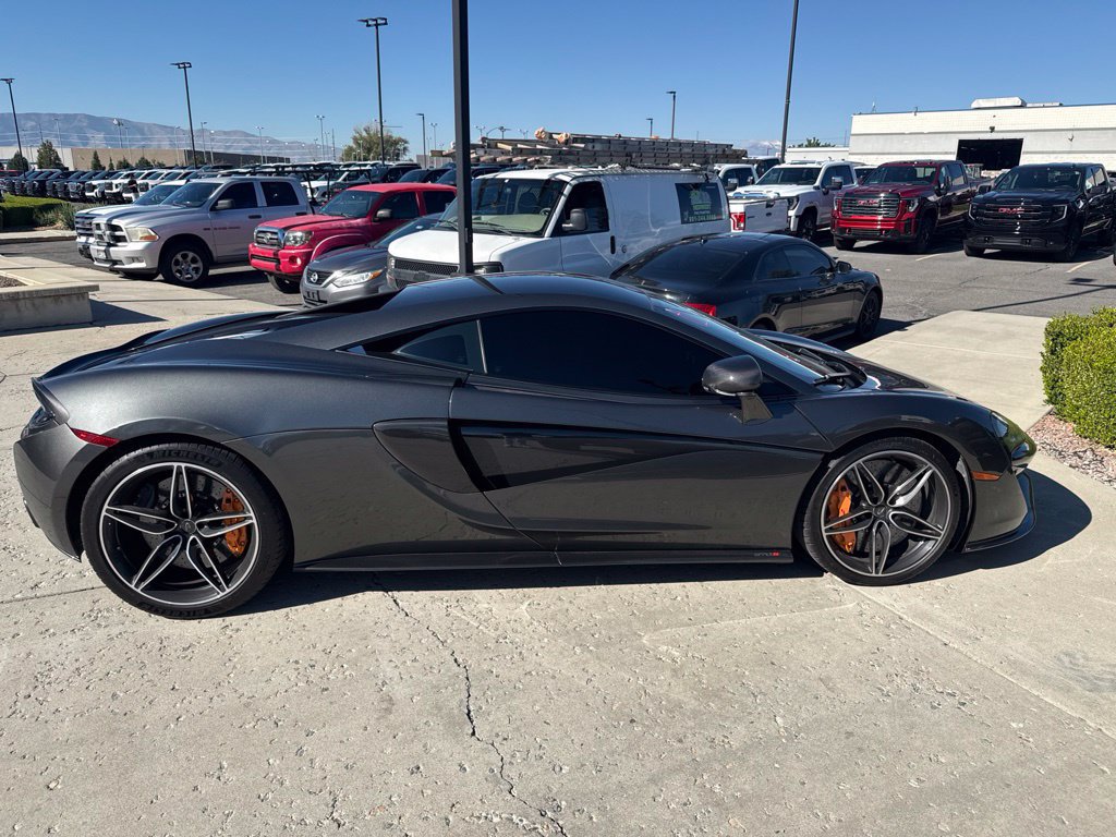 Used 2016 McLaren 570S Coupe RWD image 4