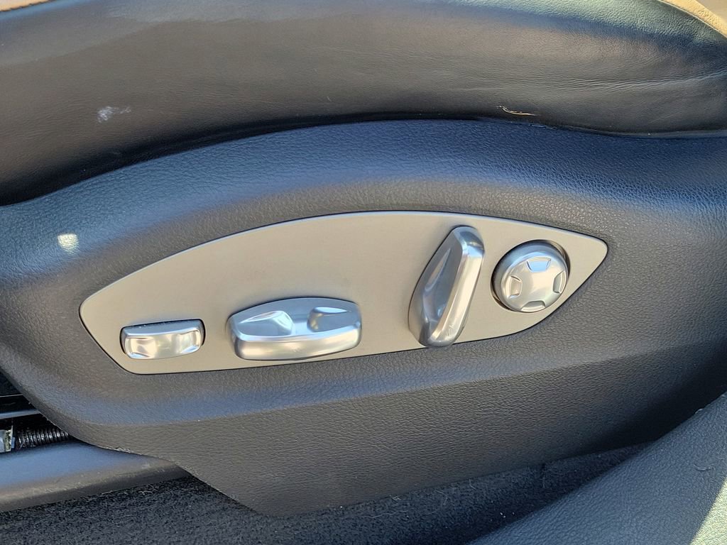 Used 2015 Porsche Cayenne S w/ Premium Plus Package image 15