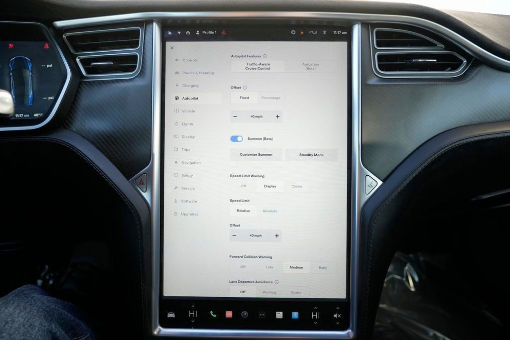 Used 2017 Tesla Model S 75D image 50