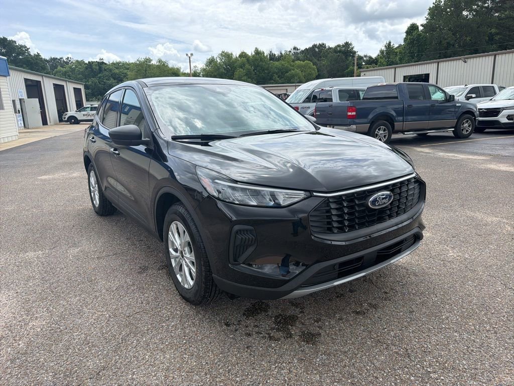 New 2026 Ford Escape Active FWD image 4