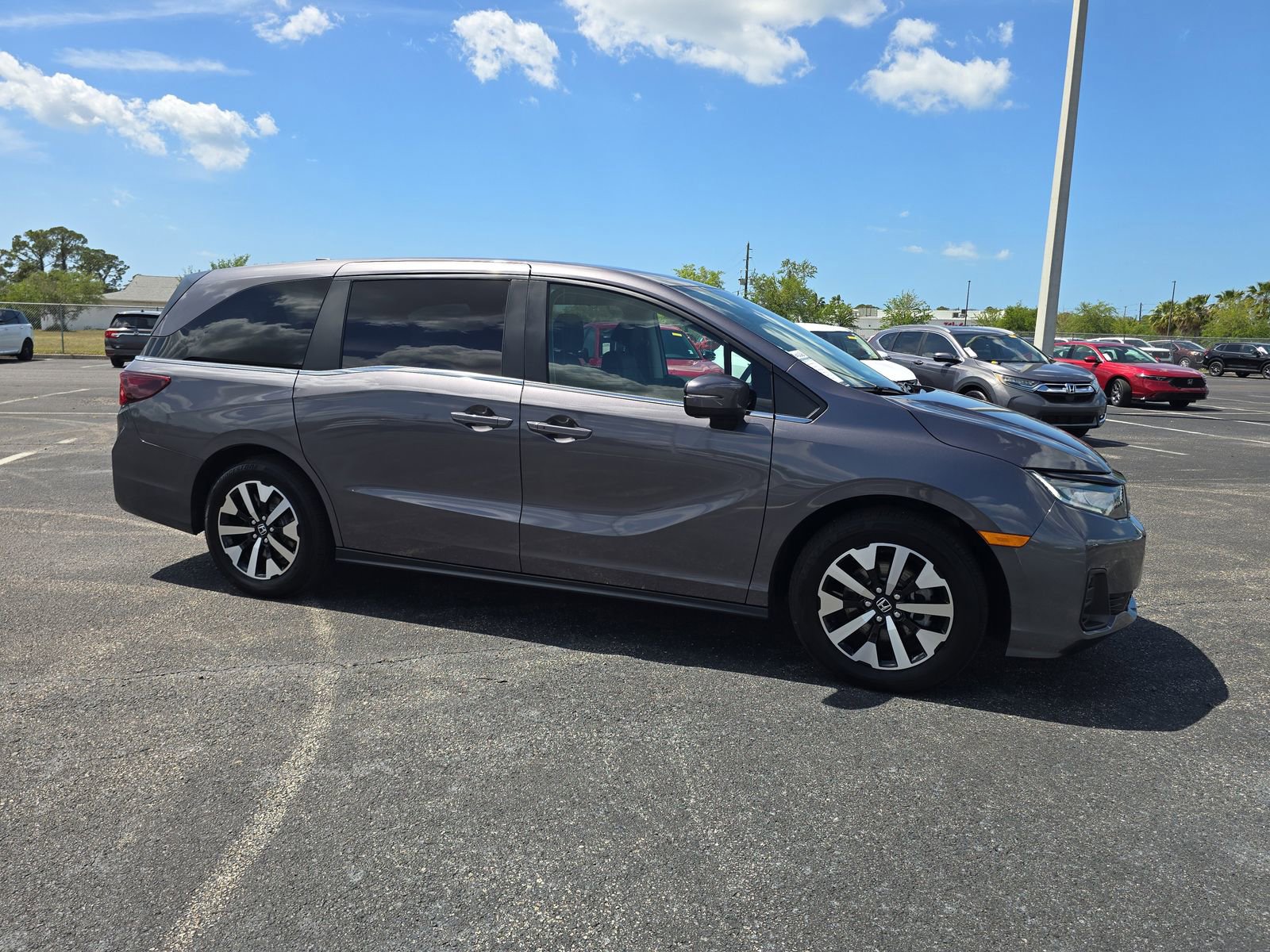 Certified 2026 Honda Odyssey EX-L image 2