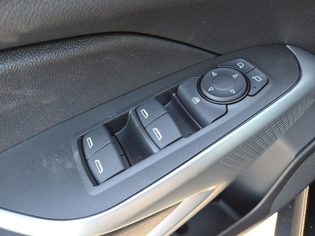 New 2026 Chevrolet Trax RS w/ Sunroof Package image 10