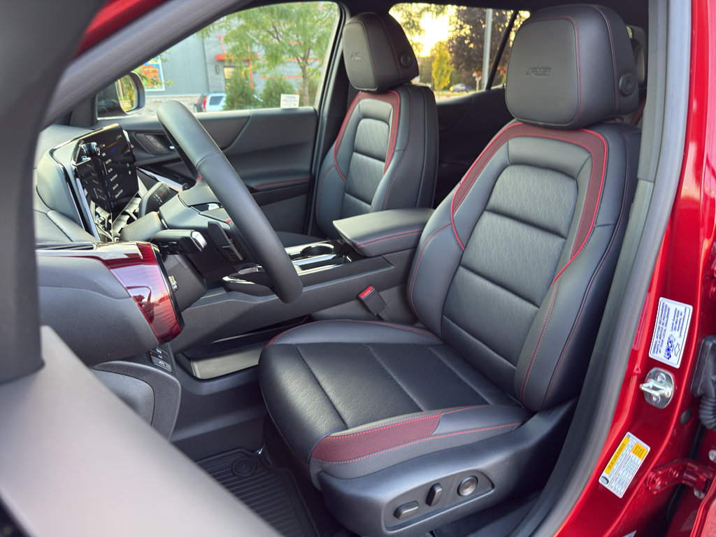 New 2027 Chevrolet Equinox RS w/ Safety and Technology Package FWD image 11