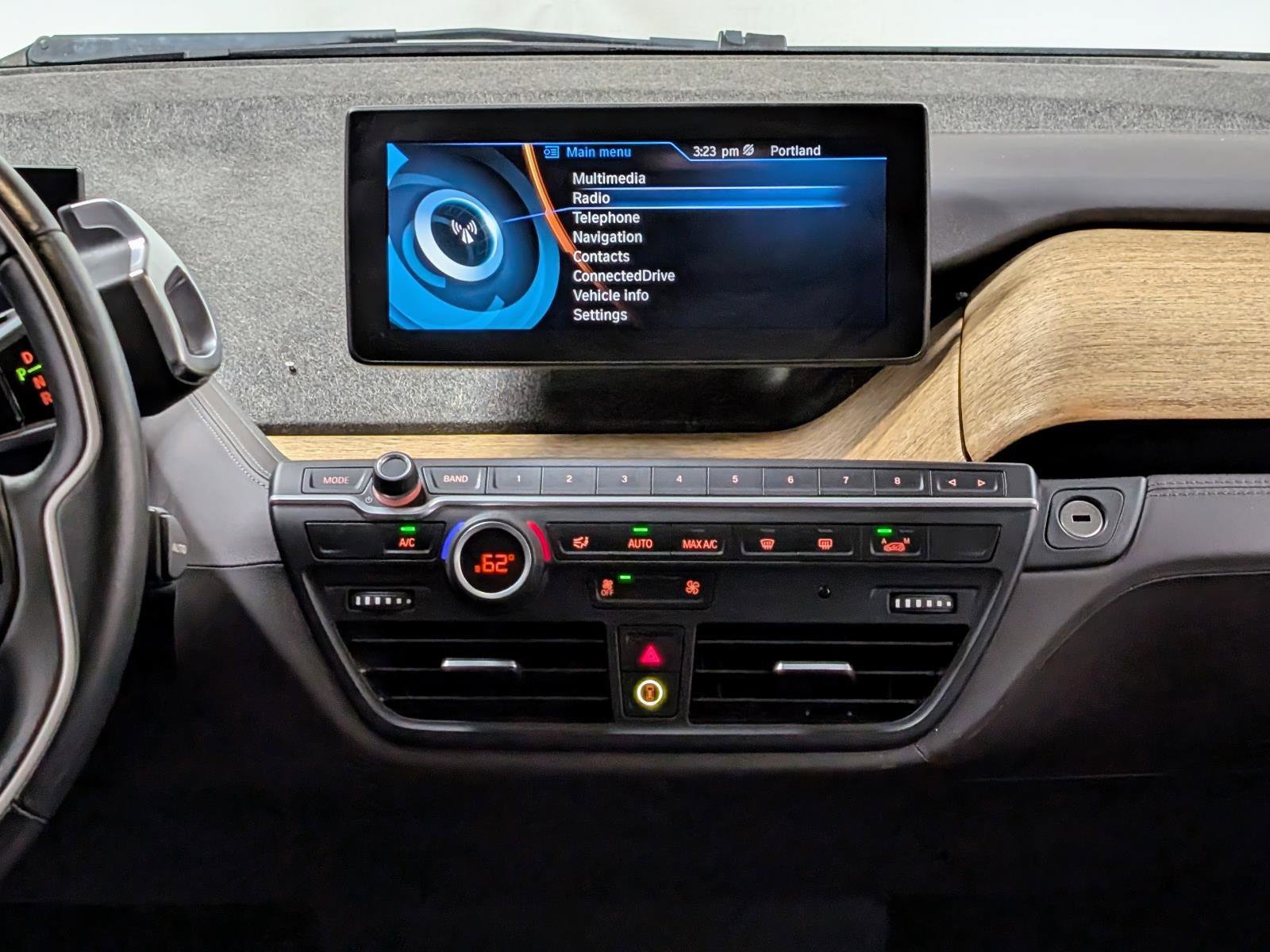 Used 2014 BMW i3 w/ Range Extender RWD image 23
