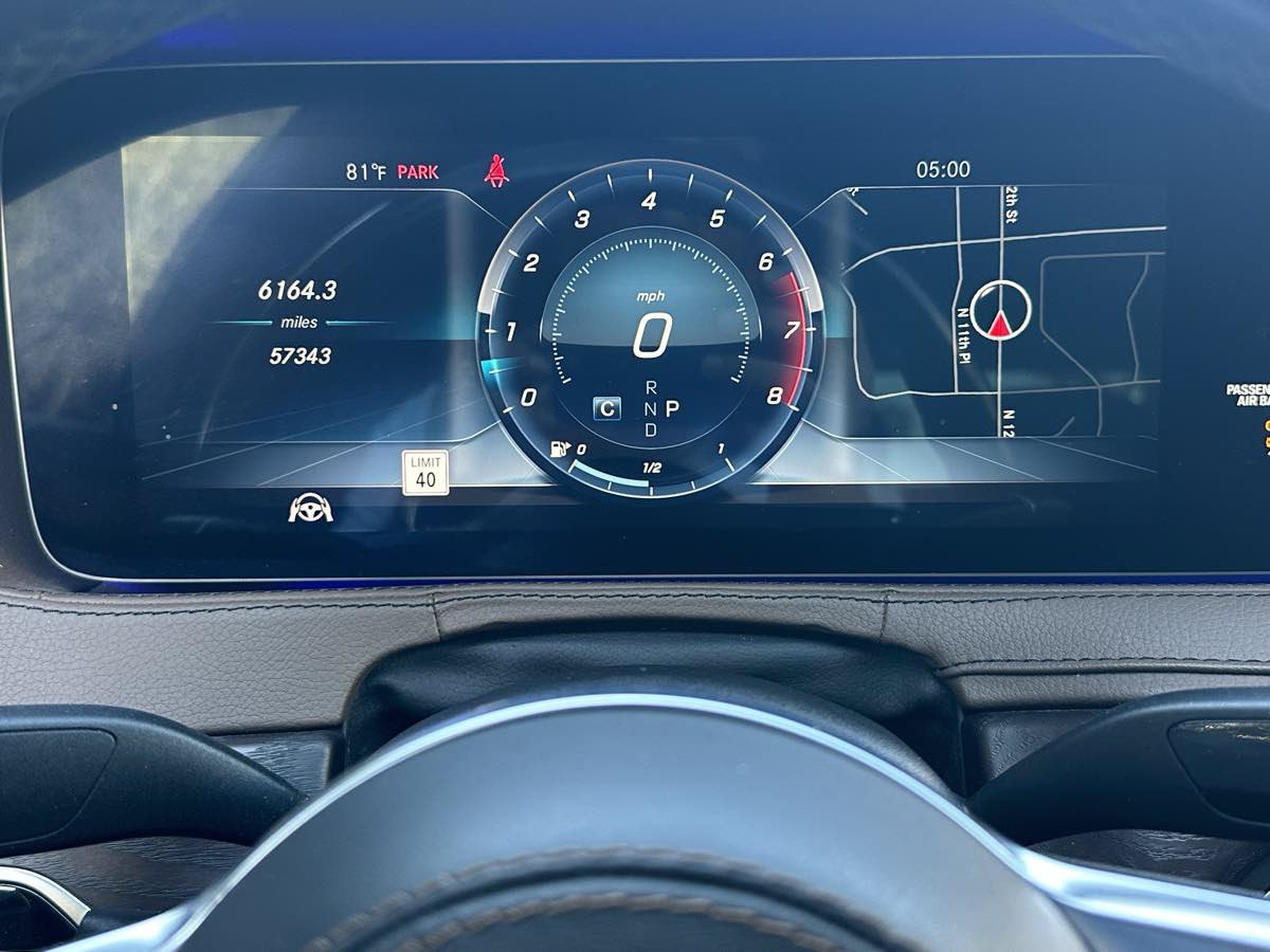 Used 2019 Mercedes-Benz S 560 Sedan image 37