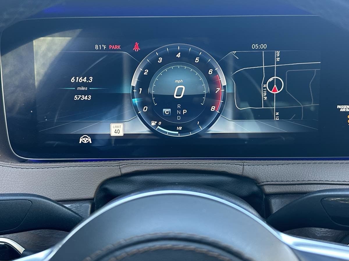 Used 2019 Mercedes-Benz S 560 Sedan image 37