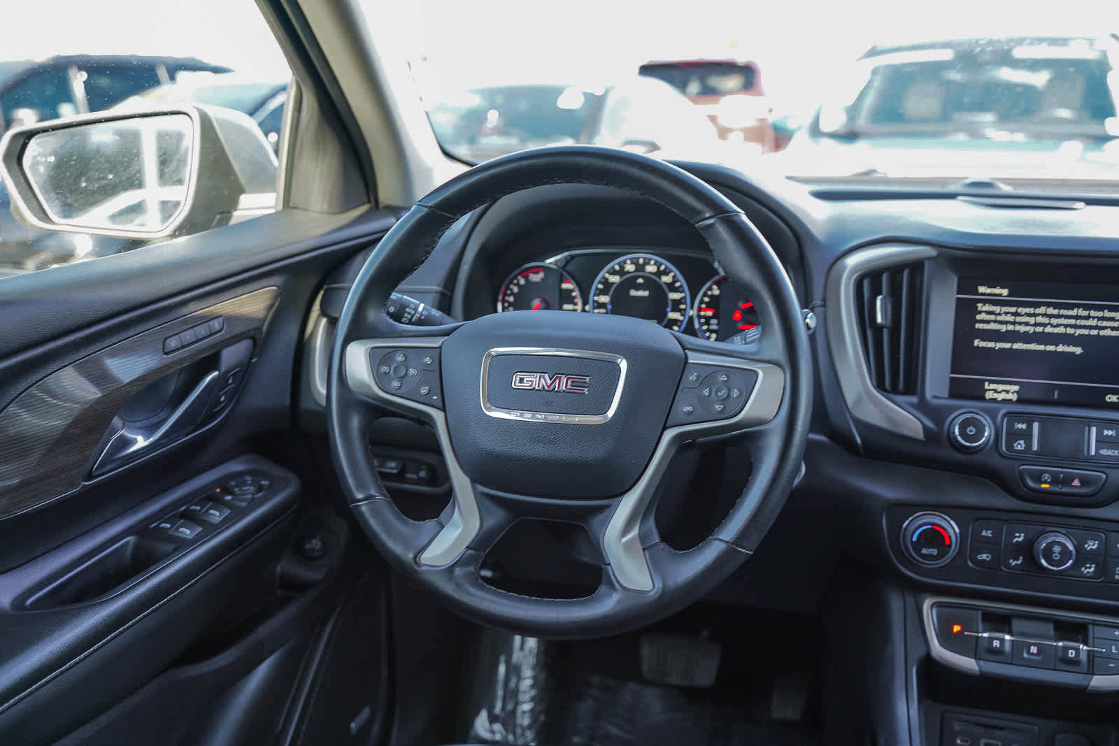 Used 2024 GMC Terrain Denali image 14