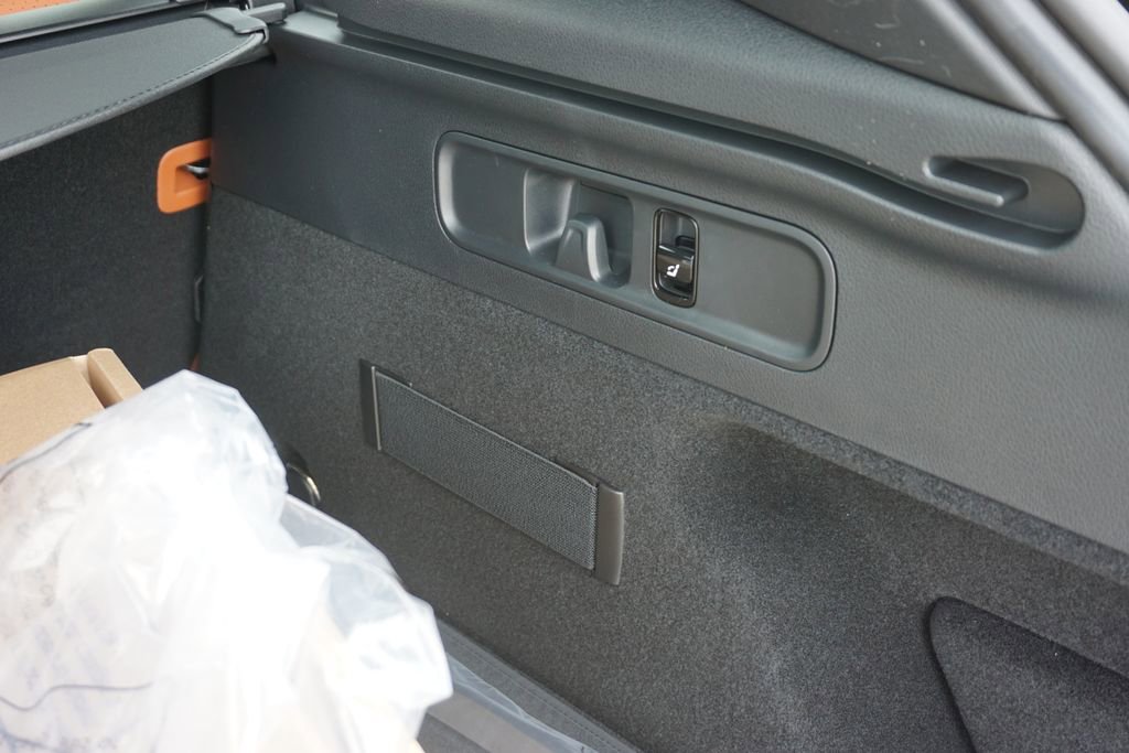 Certified 2025 Mercedes-Benz GLC 350e 4MATIC image 48