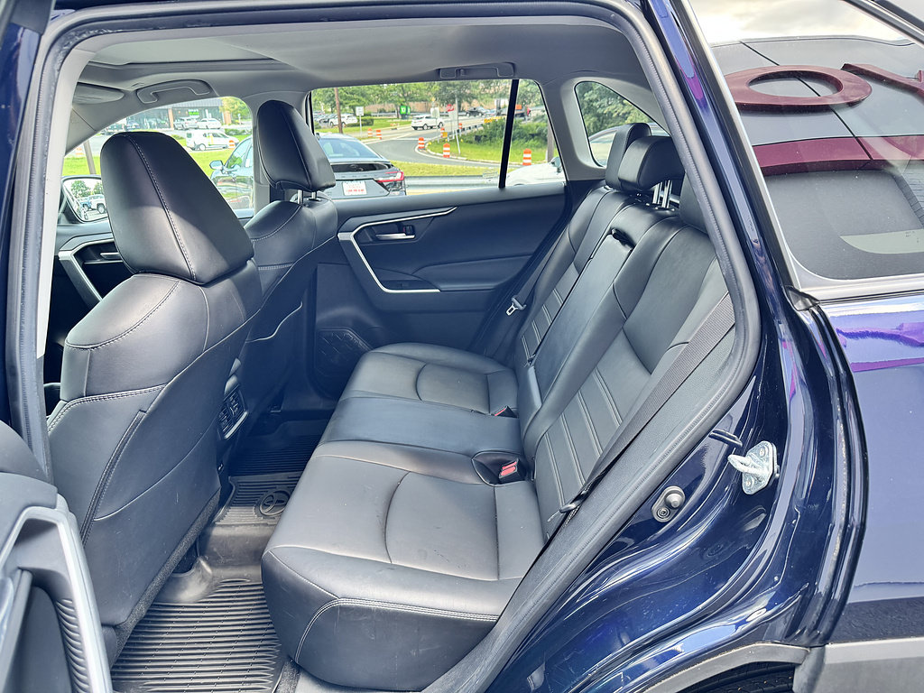 Certified 2023 Toyota RAV4 XLE Premium AWD/4WD image 8