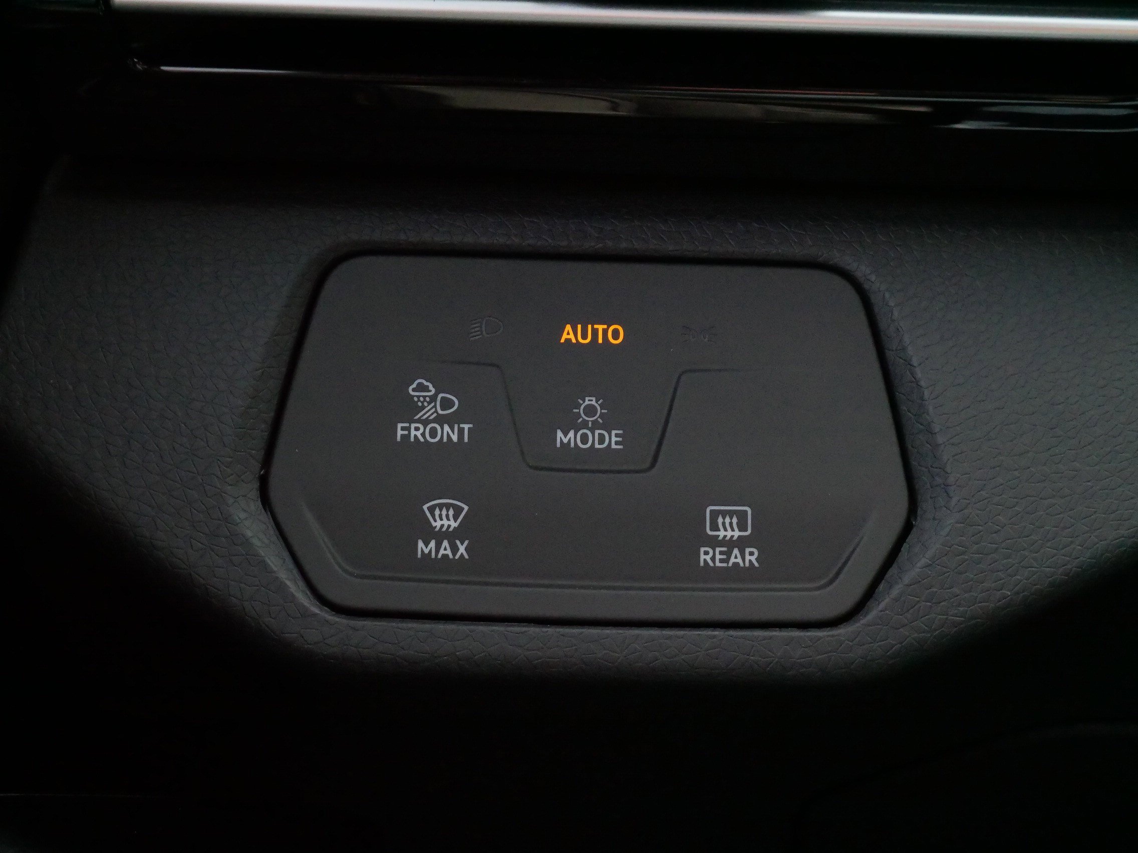 Certified 2024 Volkswagen ID.4 S RWD image 26