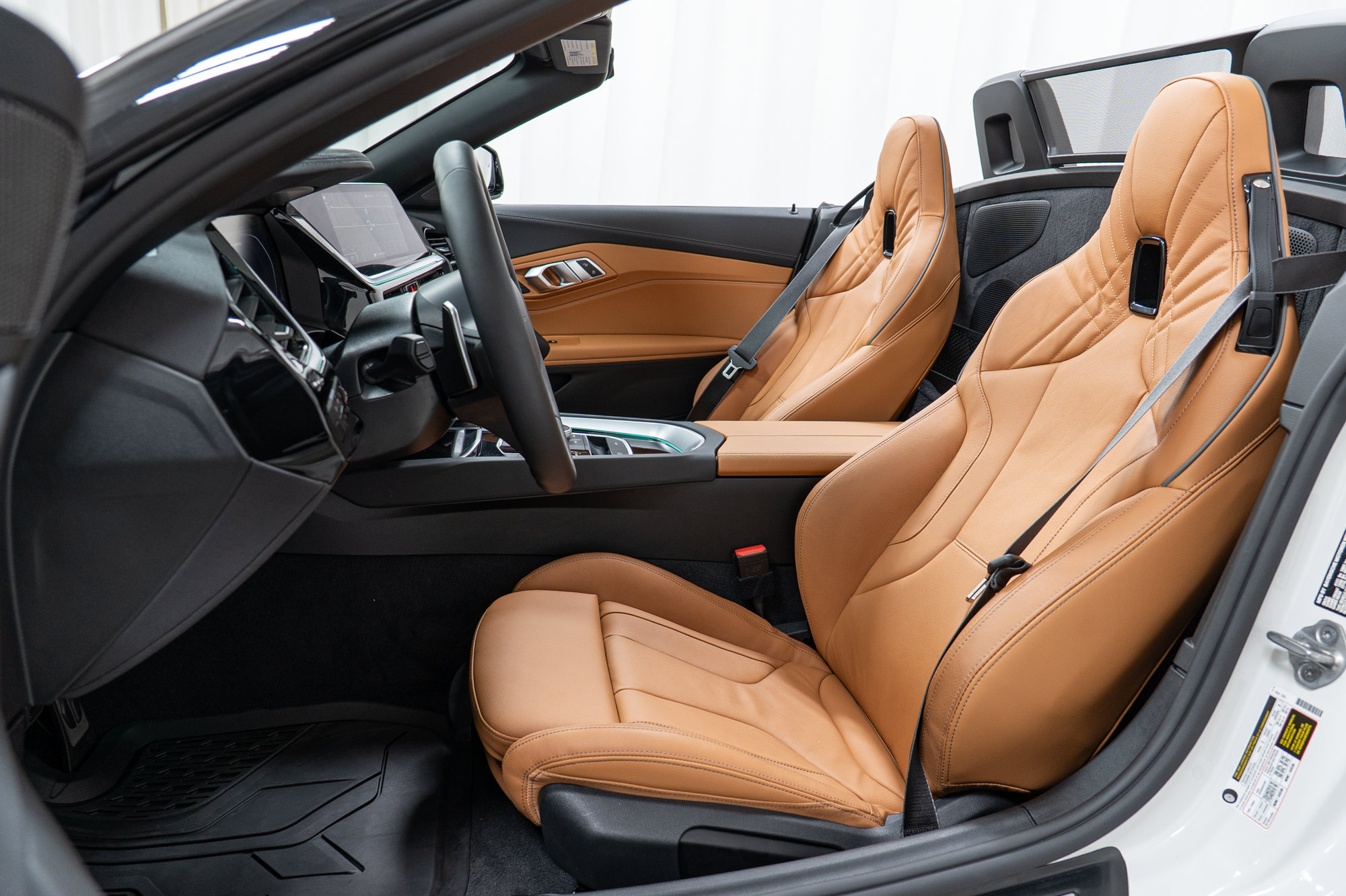 Used 2025 BMW Z4 M40i w/ Premium Package RWD image 13