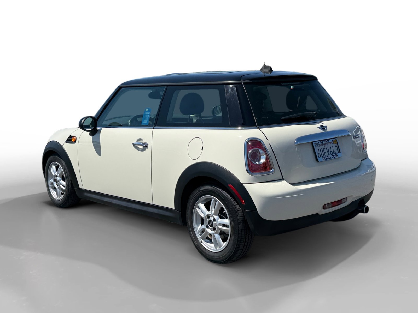 Used 2012 MINI Cooper Hardtop image 3