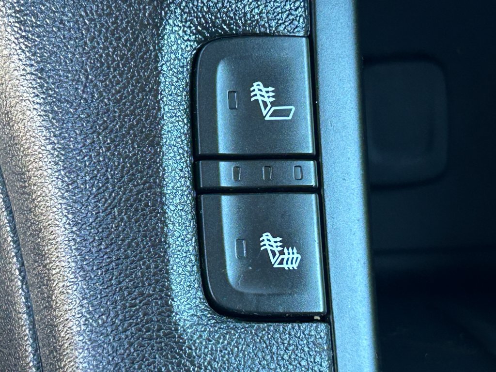 Used 2019 GMC Acadia SLE w/ Driver Alert Package I FWD image 15