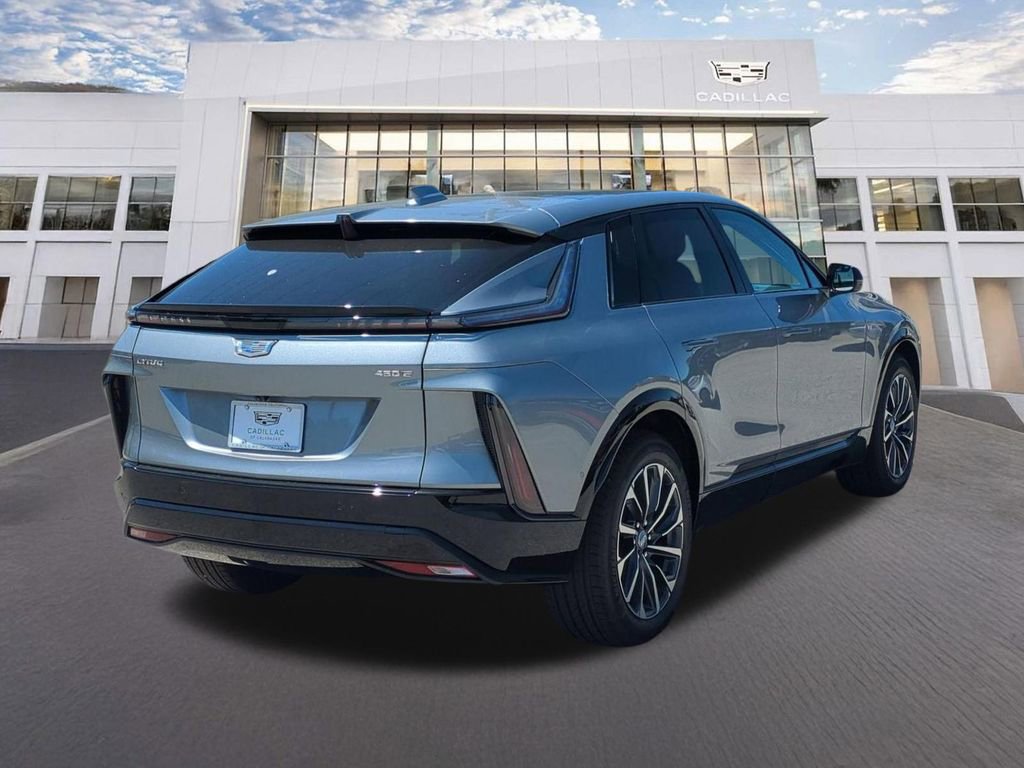 New 2026 Cadillac Lyriq Sport w/ LPO, Floor Liner Package RWD image 3