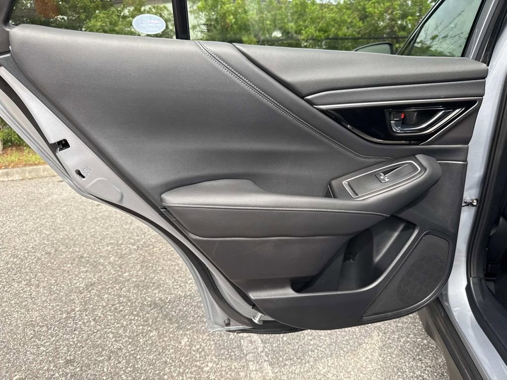 Used 2022 Subaru Outback Limited AWD/4WD image 13