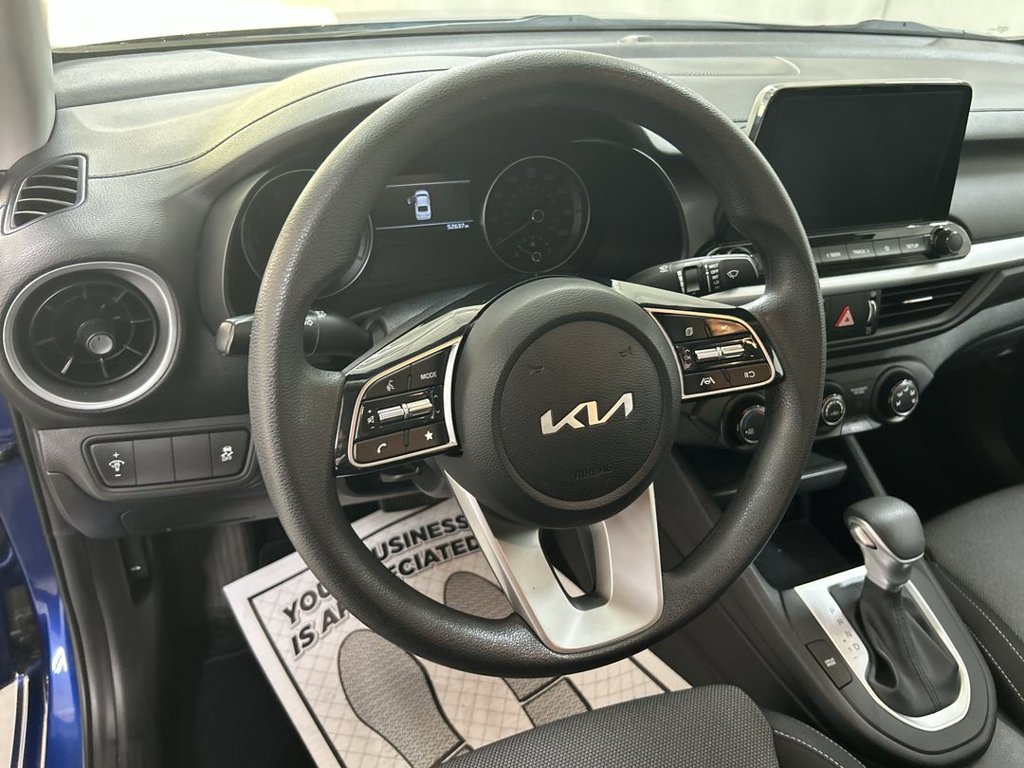 Certified 2024 Kia Forte LXS FWD image 4