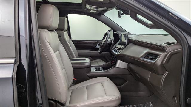 Used 2021 Chevrolet Suburban LT w/ LT Signature Package image 21
