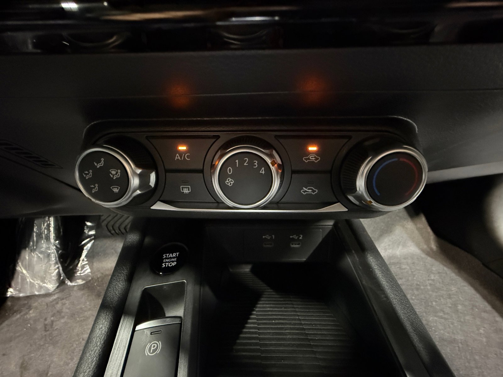 New 2026 Nissan Kicks S image 12