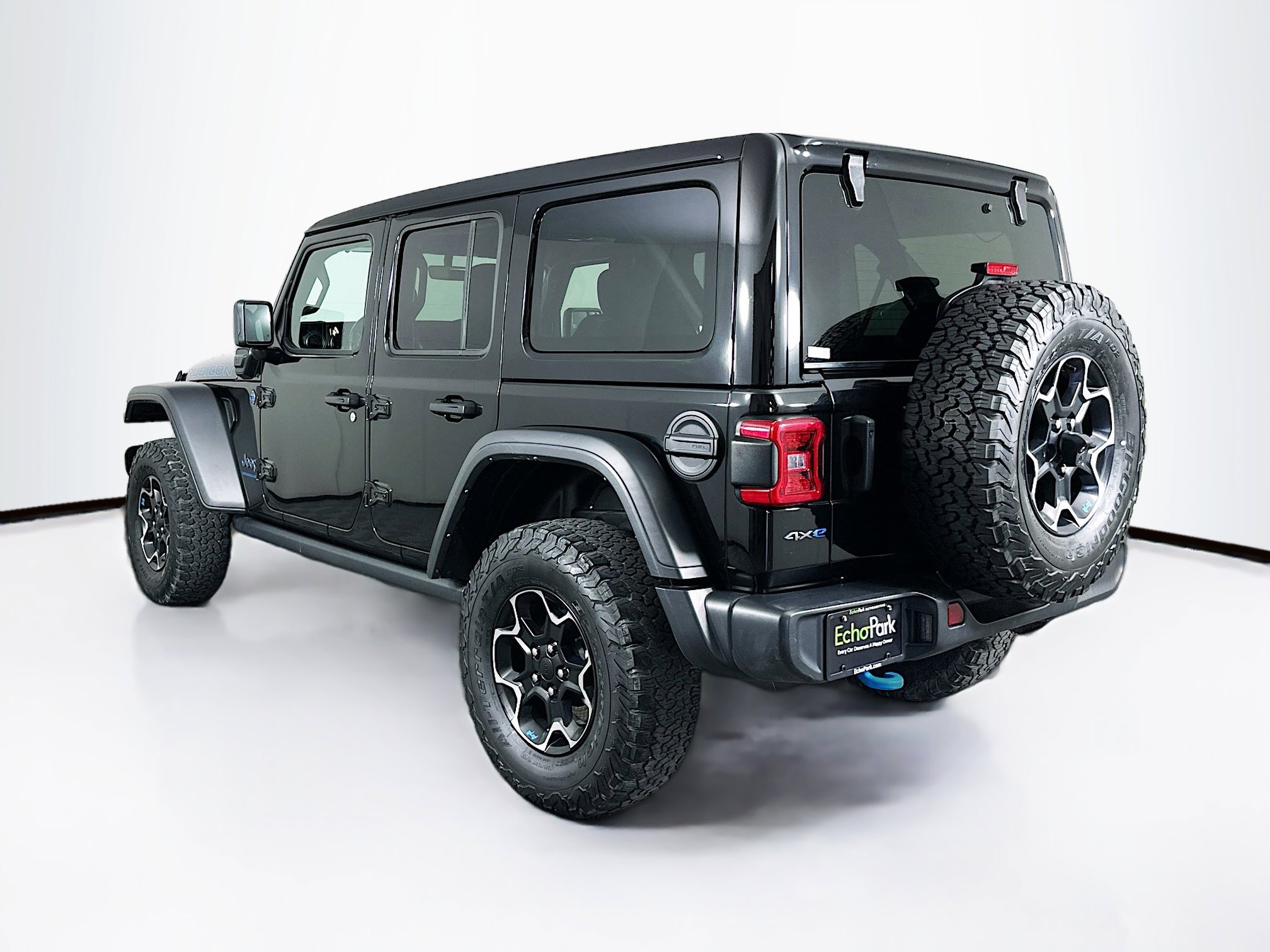 Used 2023 Jeep Wrangler Unlimited Rubicon 4xe w/ Cold Weather Group image 5