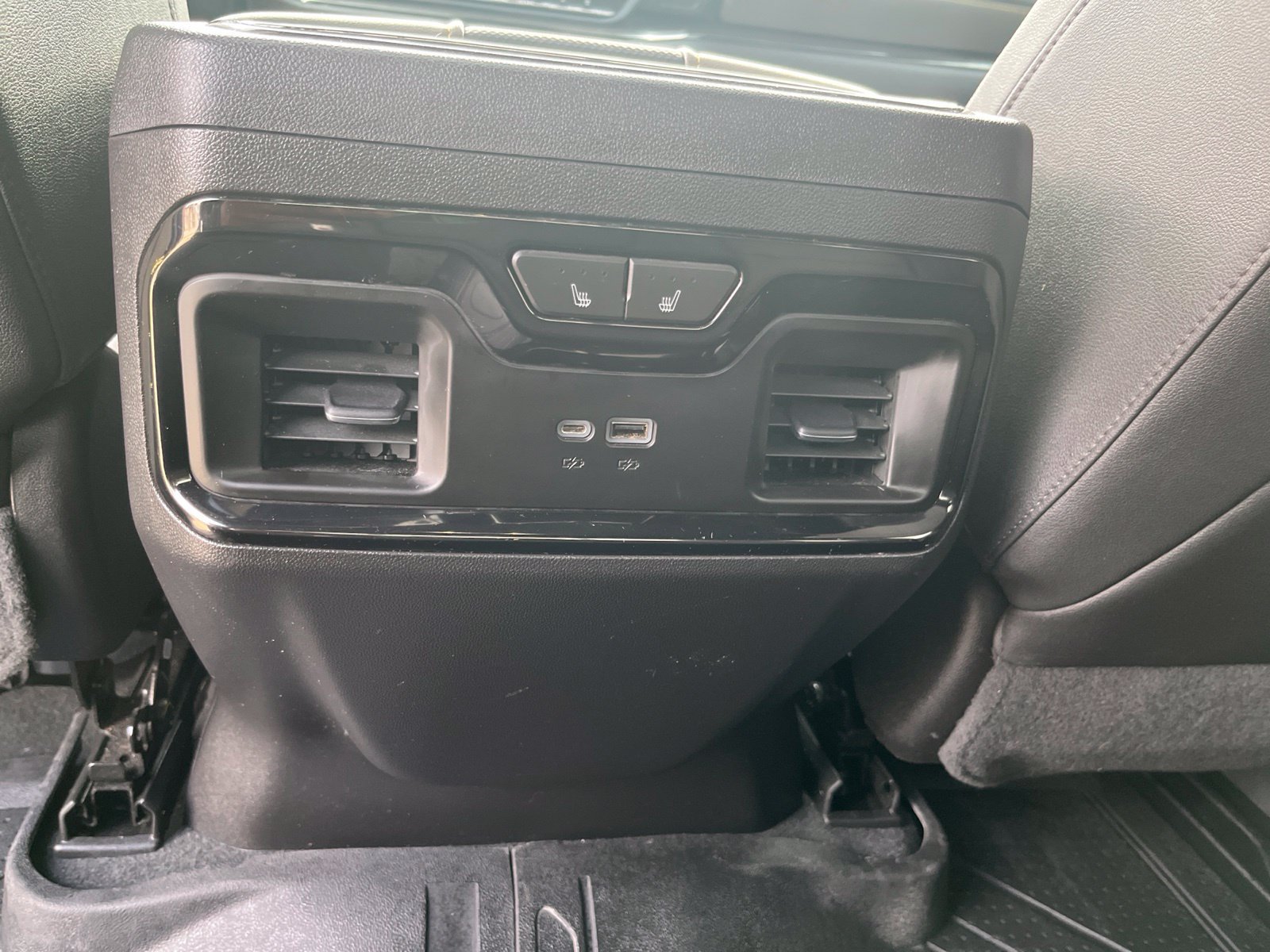 Used 2023 Chevrolet Silverado 1500 ZR2 w/ Technology Package AWD/4WD image 25