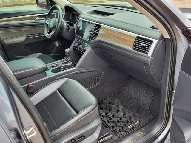 Used 2022 Volkswagen Atlas SEL AWD/4WD image 26