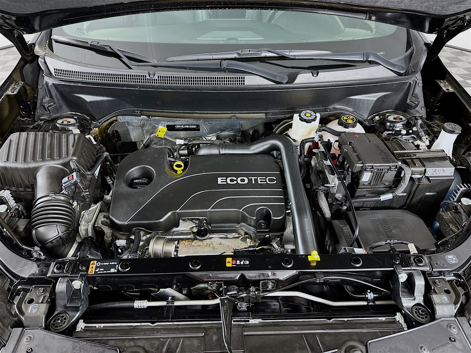 Used 2022 Chevrolet Equinox RS w/ RS Leather Package image 32