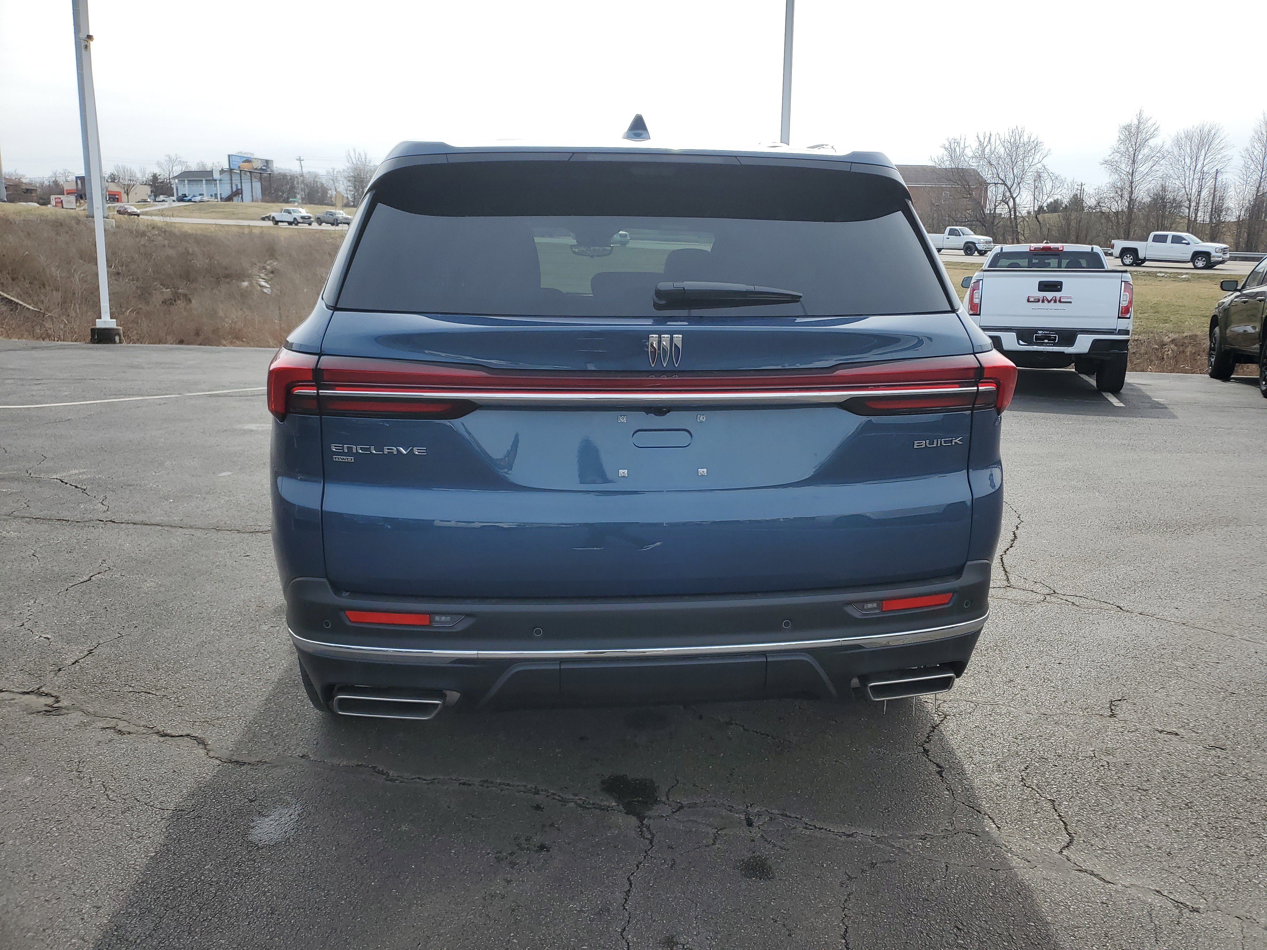 New 2026 Buick Enclave Preferred w/ Power Package image 5