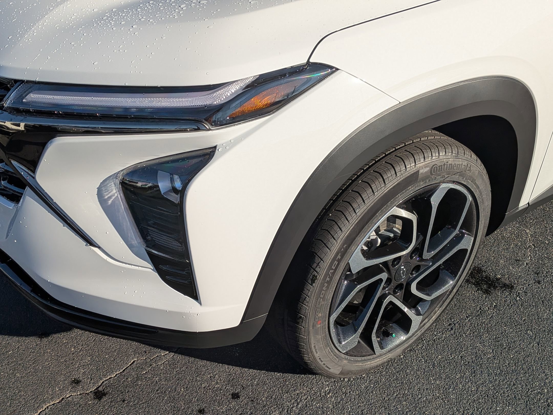 New 2026 Chevrolet Trax RS w/ Driver Confidence Package image 10