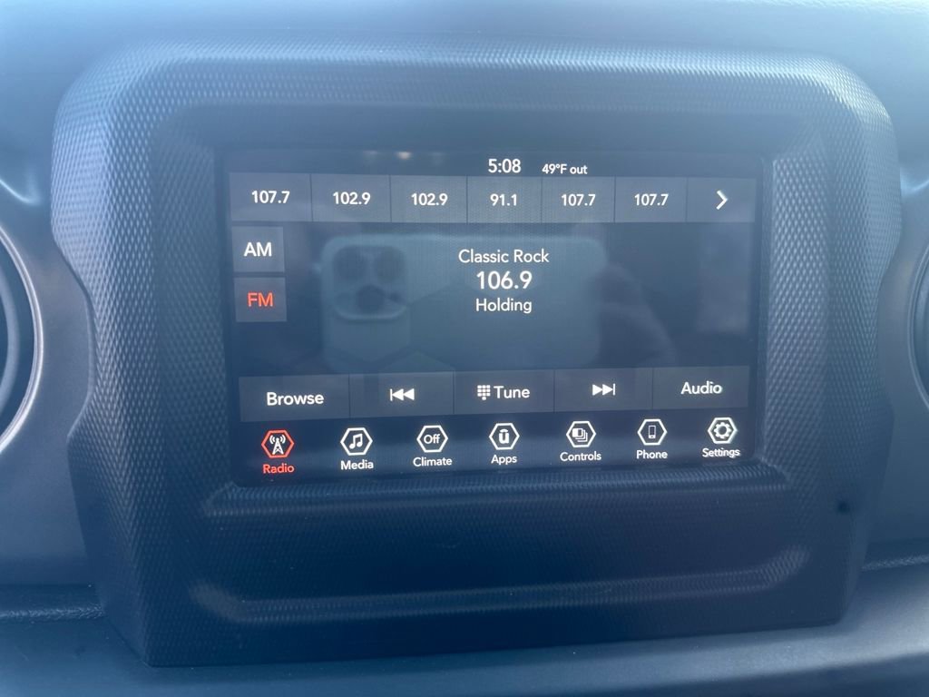 Used 2022 Jeep Wrangler Sport S image 11