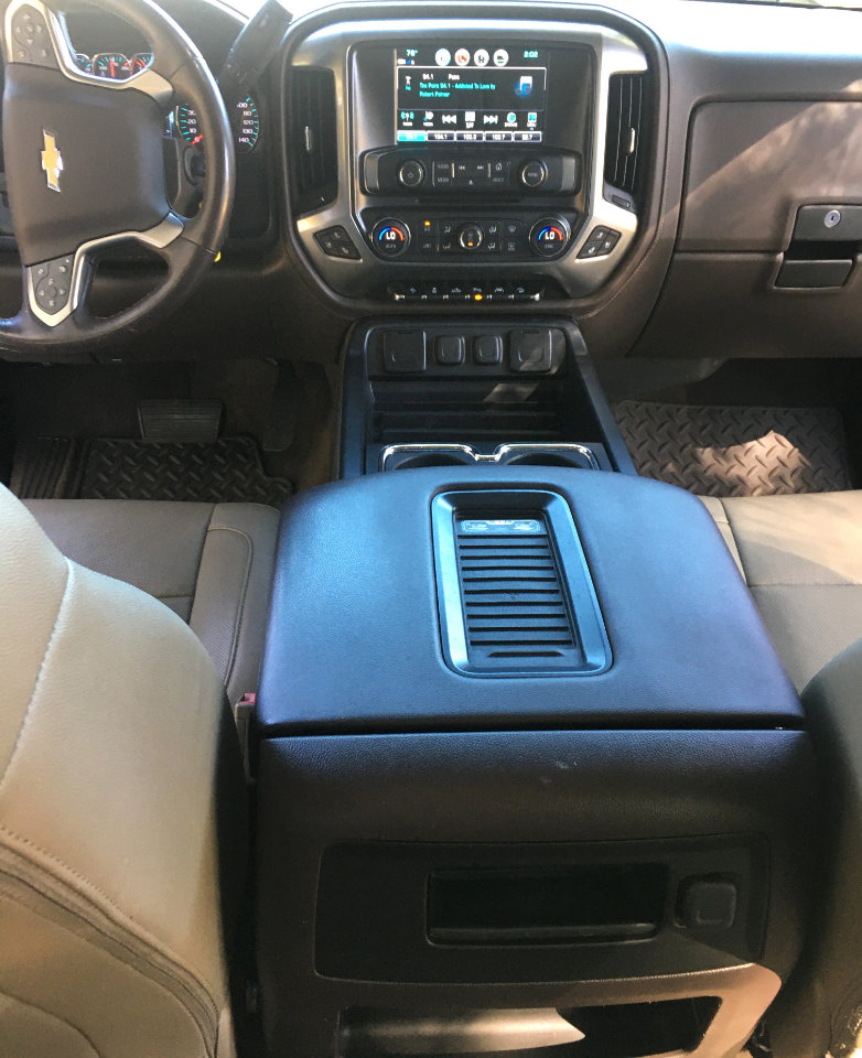 Used 2017 Chevrolet Silverado 1500 LTZ Z71 w/ LTZ Plus Package image 24