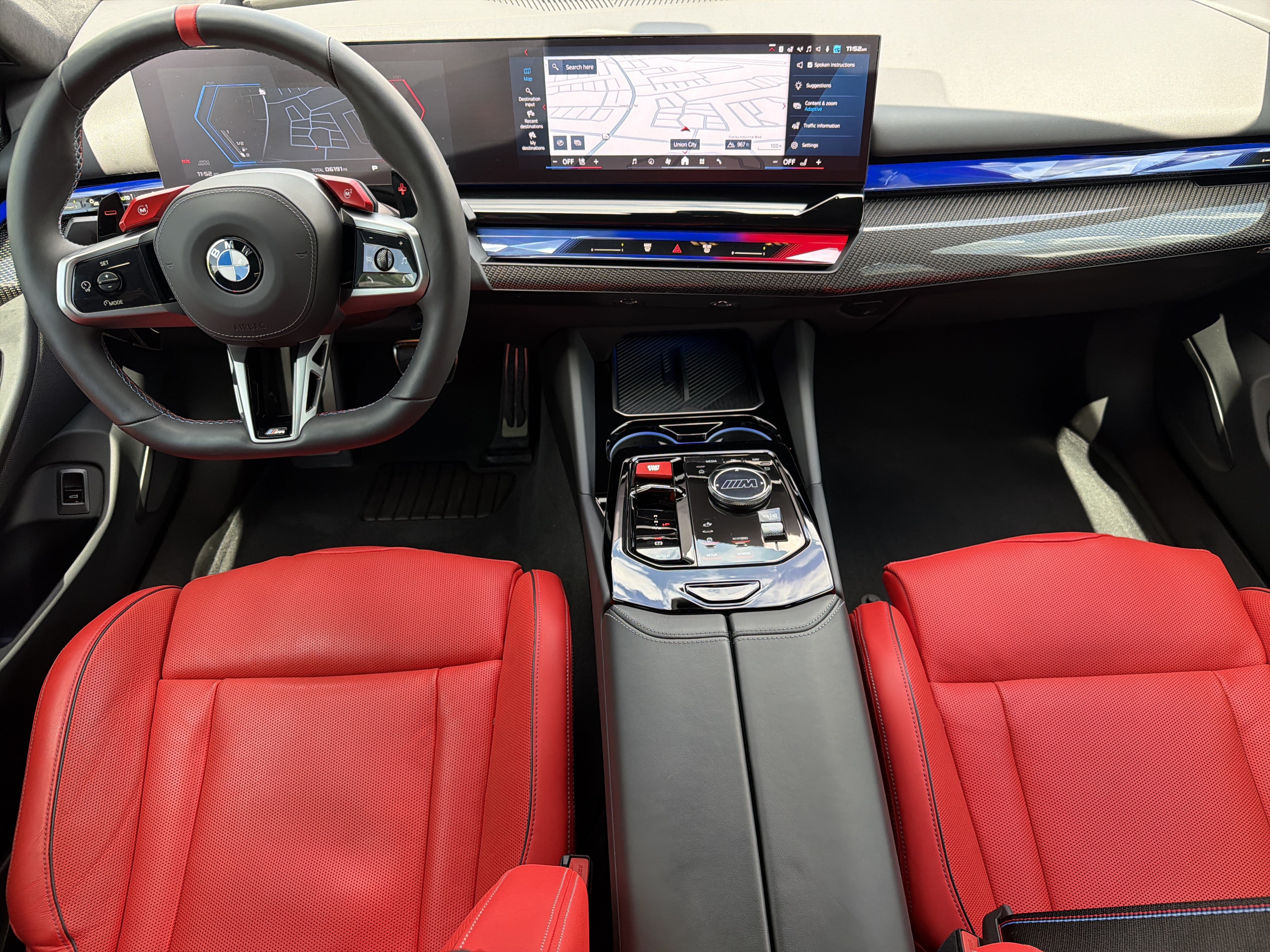 Certified 2026 BMW M5 w/ Executive Package AWD/4WD image 4