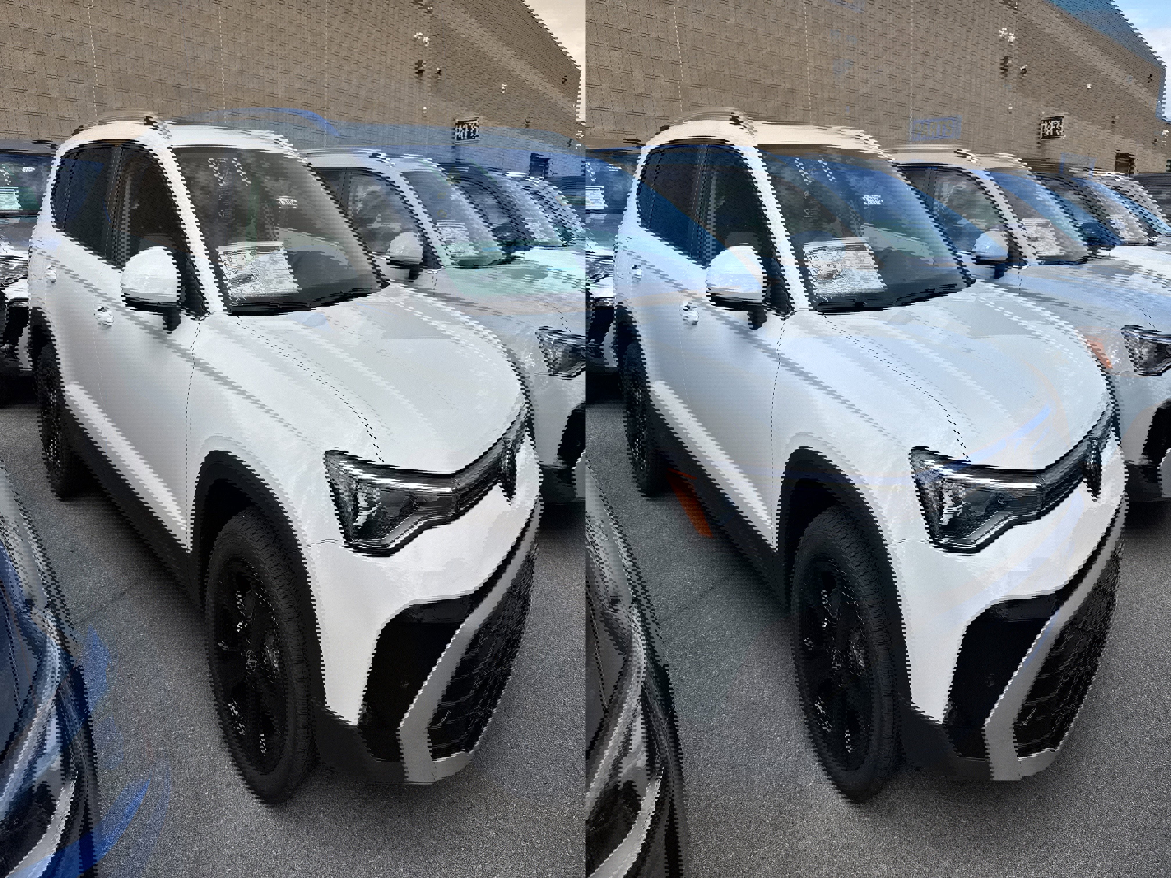 New 2025 Volkswagen Taos SEL image 2