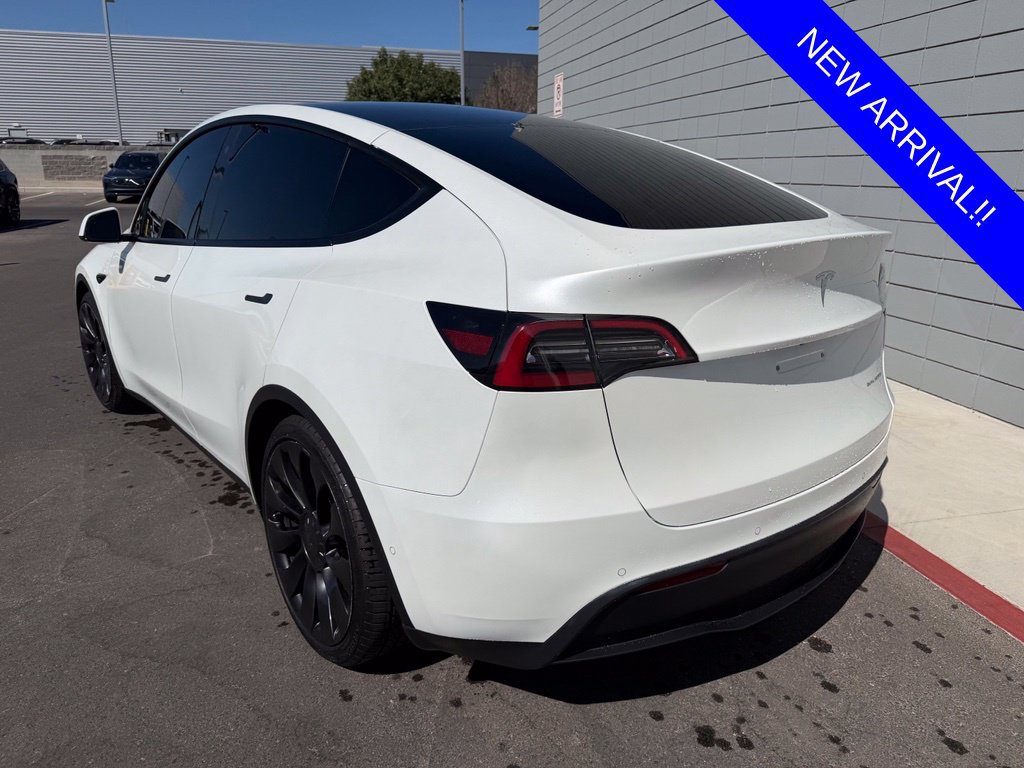 Used 2022 Tesla Model Y Performance AWD/4WD image 8