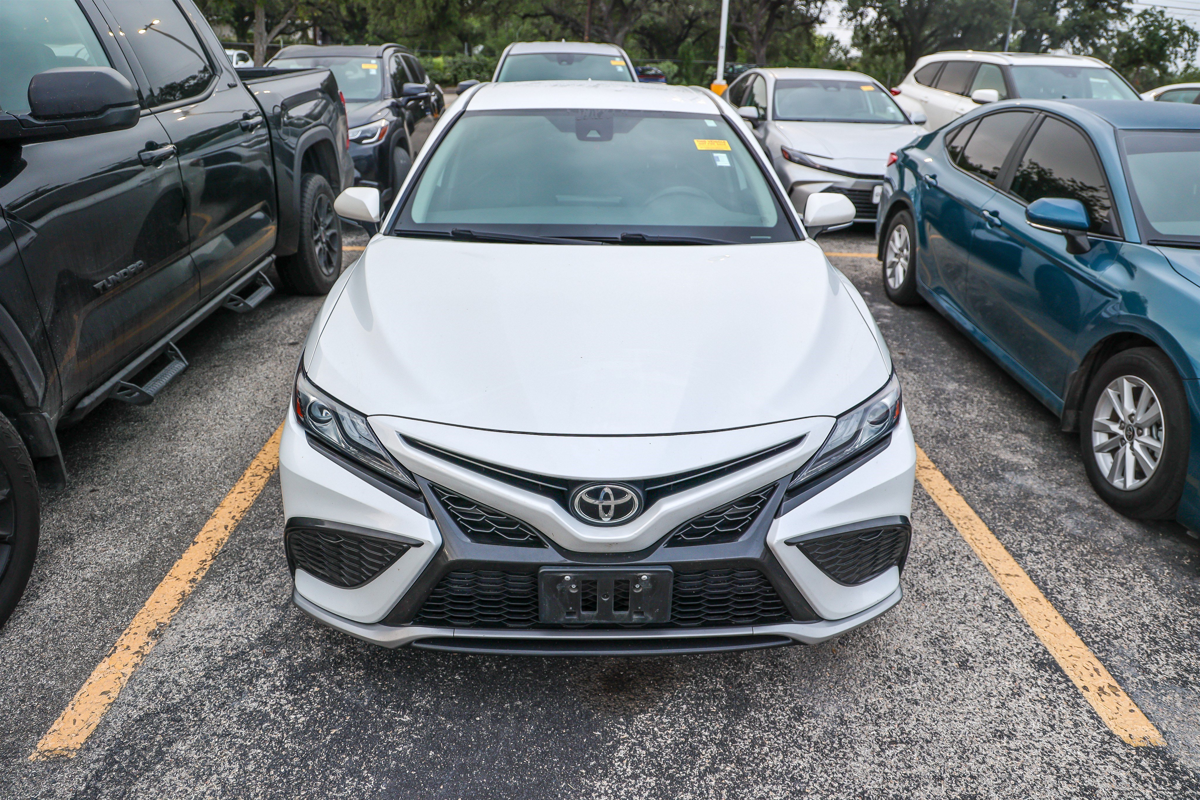 Certified 2022 Toyota Camry XSE w/ Carpet Mat Package (TMS) FWD image 5
