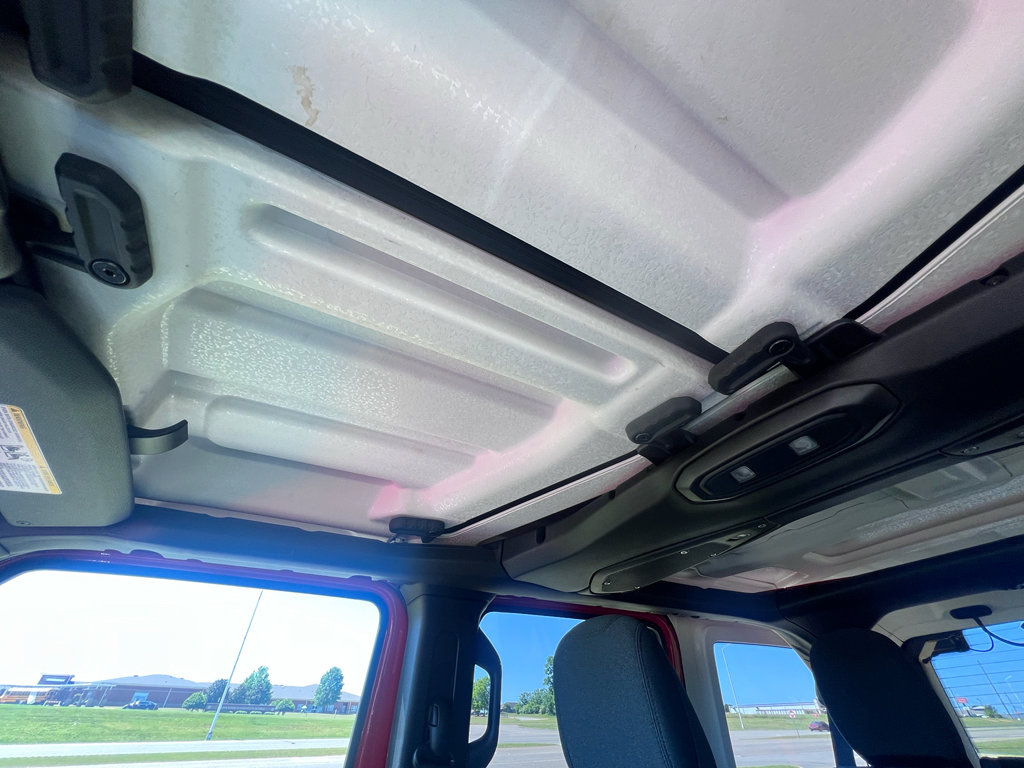 Certified 2025 Jeep Wrangler Sahara image 26