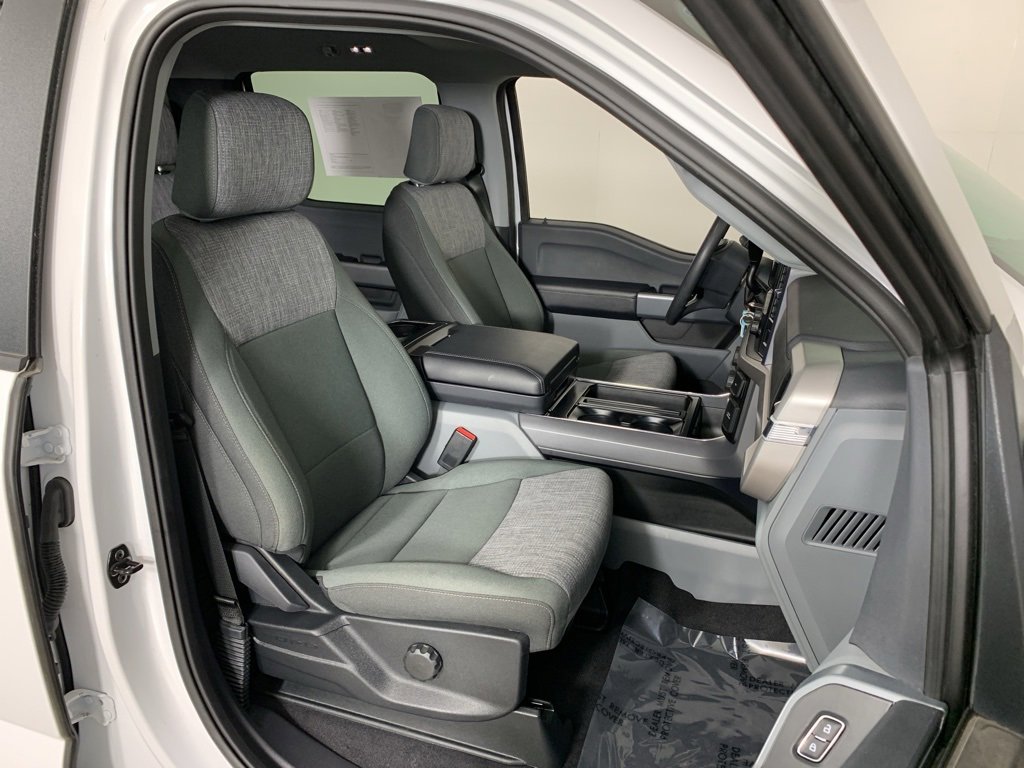 Used 2023 Ford F150 XLT w/ Trailer Tow Package image 19