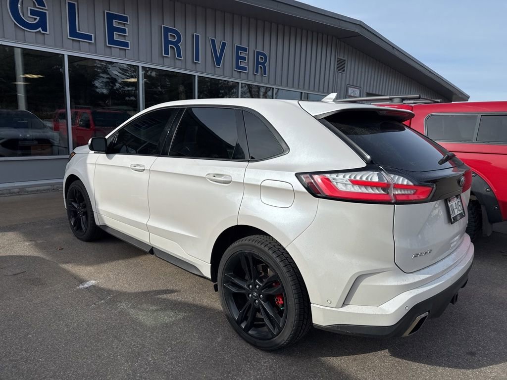 Used 2019 Ford Edge ST w/ Equipment Group 401A image 2